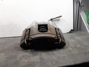 18794786 – 4E0615124A – Bremszange rechts vorne