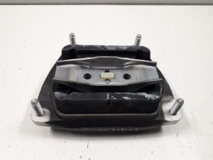 19786439 – 4F0399151AP – Getriebe Halterung