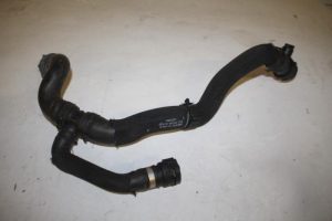 17826517 – 8R0121049B – Radiateurslang