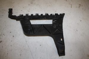 17825095 – 8K5807454 – Bumpersteun rechts-achter