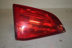 17806593 – 8K9945093 – Achterlicht links