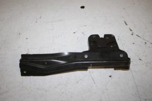 17810687 – 8N0827505A – Tailgate lock mechanism