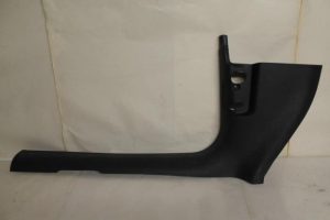 17794375 – 8R18672714PK – A-stijl Afdekkap links