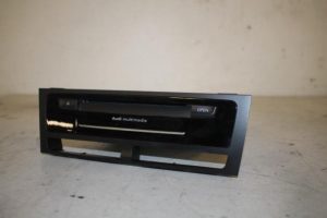 17823791 – 8R1035748J – Regelunit Multi Media