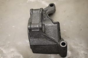 17797553 – 06E145393B – Steun (diversen)