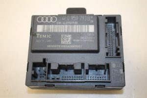 17795813 – 4L0959793B – Centrale Deurvergrendelings Module