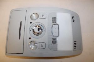 17792732 – 8T0947135BKET1 – Binnenverlichting voor