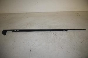 17807248 – 4G0853284F1L1 – Door strip