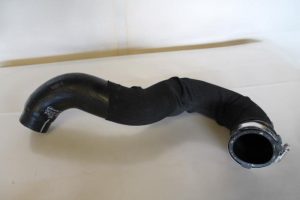 17792755 – 8K0145738M – Intercooler Slang