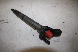 17824722 – 057130277AG – Einspritzdüse (Diesel)