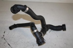 17810955 – 8W0122449AT – Radiateurslang