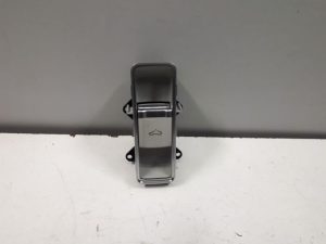 18808655 – 4H0959613ET1 – Sunroof switch