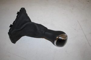 17820399 – 83B713139BTAH – Versnellingspook