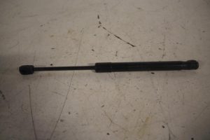 17810288 – 4G8823359A – Gasdemper Motorkap links