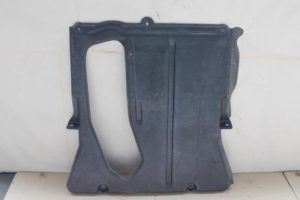 17791120 – 8A0863822 – Beschermplaat bodem
