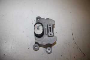 17809546 – 8K0399115T – Gearbox mount