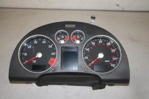 17828902 – 8N2920930A – Instrumentenpaneel