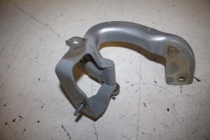 17815142 – 8W9827300A – Scharnier Heckklappe