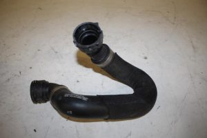 17819891 – 4M0122101L – Radiator hose