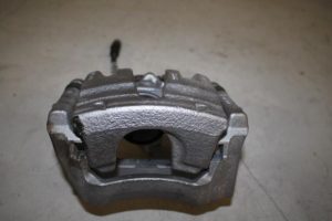 17821310 – 4M0615403A – Bremszange links hinten