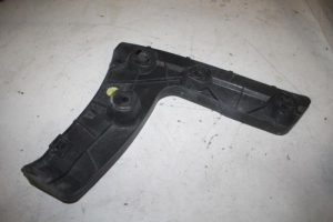 17823705 – 4G9807454B – Bumpersteun rechts-achter