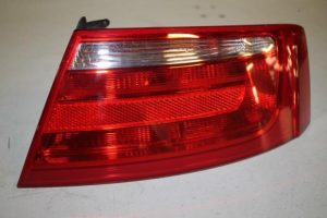 17803442 – 8T0945096 – Achterlicht rechts
