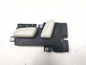 20420759 – 8K0959747 – Stoelverstellings Schakelaar