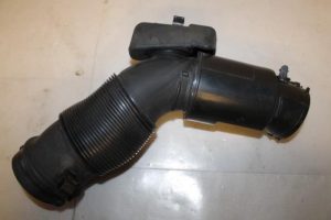 17793521 – 06E129629Q – Air intake hose