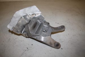 17819883 – 4G0199308AA – Motorsteun