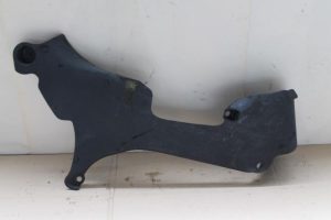 17791141 – 8E0825219F – Beschermplaat bodem