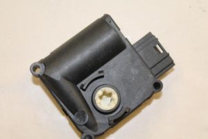 17788341 – 4F0820511A – Kachelklep Motor