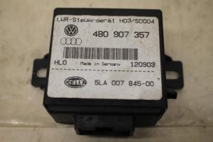 17796747 – 4B0907357 – Computer Verlichting