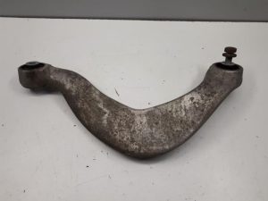 20366719 – 8K0505324H – Draagarm boven rechts-achter