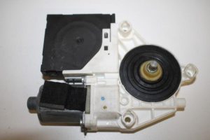 17802253 – 8P0959802A – Door window motor