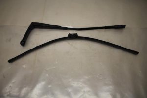 17800738 – 4G1955407C1P9 – Ruitenwisserarm voor