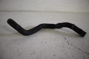 17810809 – 6R0121051L – Radiator hose