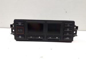 22372173 – 8L0820043DB98 – Climatronic Panel