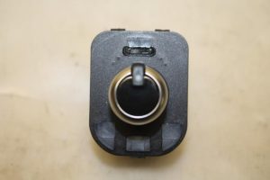 17799104 – 4H09595655PR – Spiegel Schalter