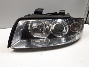 20348080 – 8E0941029C – Koplamp links