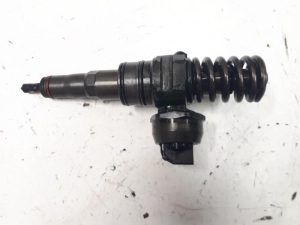 19060547 – 038130073BN – Einspritzdüse (Diesel)