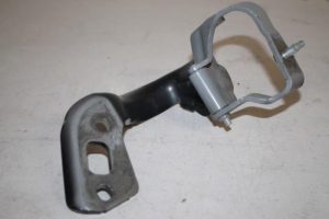 17804432 – 8K9827299 – Tailgate hinge
