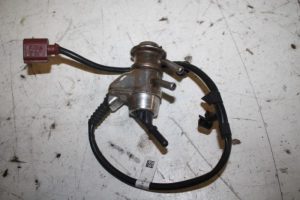 17816192 – 04L131113G – Adblue injector
