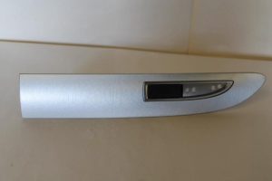 17791004 – 4F1853190H1MJ – Dashboard sierlijst