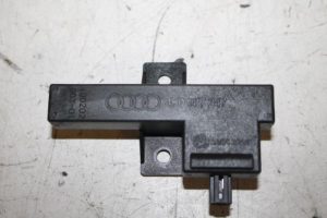 17815885 – 4F0907247 – Keyless entry antenne