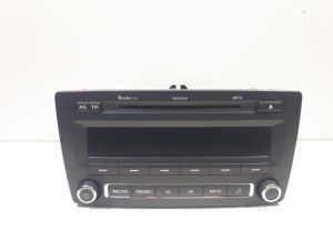 19841169 – 1Z0035161N – Radio CD Speler
