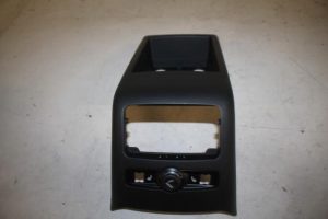 17821715 – 4F0863244B6PS – Mittelkonsole