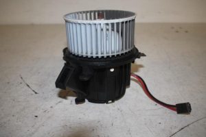 17807649 – 8T1820021 – Heizung Belüftungsmotor