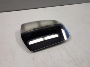 21718644 – 8F0857536E – Spiegelglas rechts