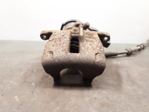 22323600 – 8K0615403B – Remklauw (Tang) links-achter