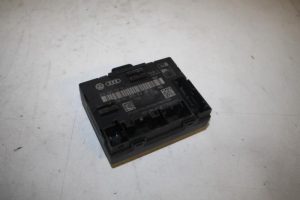 17821904 – 8T0959792M – Centrale Deurvergrendelings Module